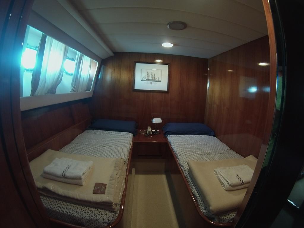 Riviera Boat Resort La Spezia Room photo